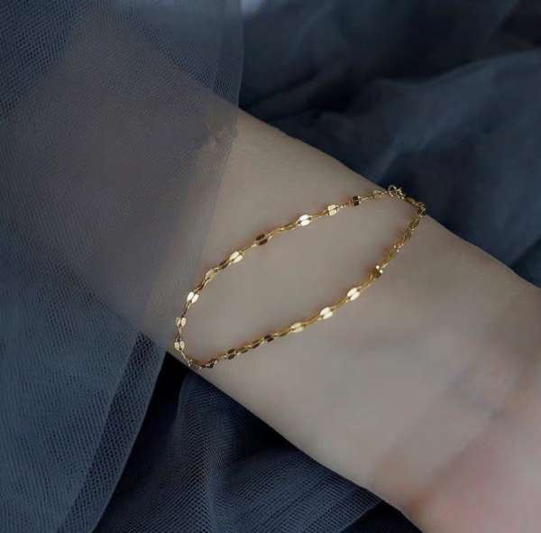 The Silk Bracelet